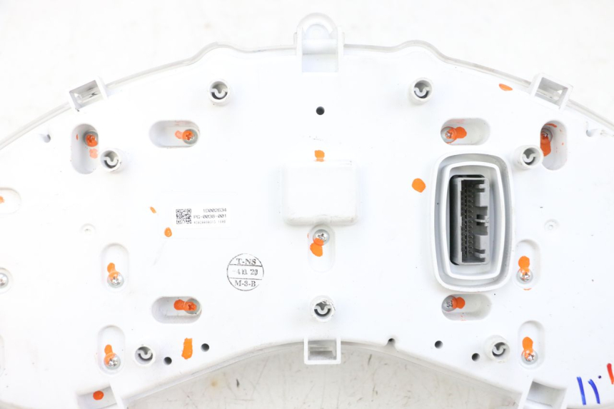 photo de CONTACHILOMETRI PIAGGIO MP3 HPE 300 (2019 - 2026) - Zoom sui componenti