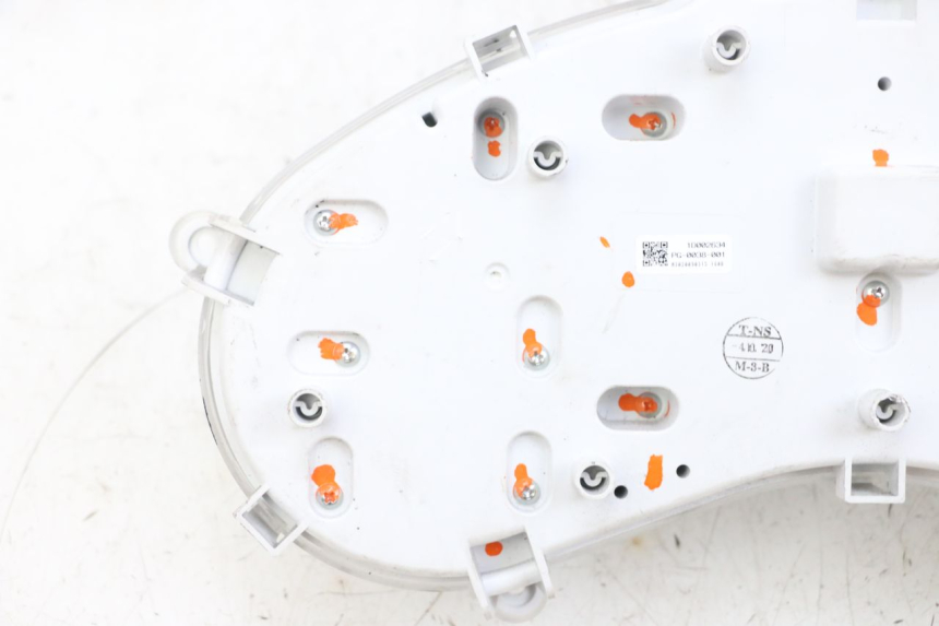 photo de CONTACHILOMETRI PIAGGIO MP3 HPE 300 (2019 - 2026) - Primo piano ad alta risoluzione