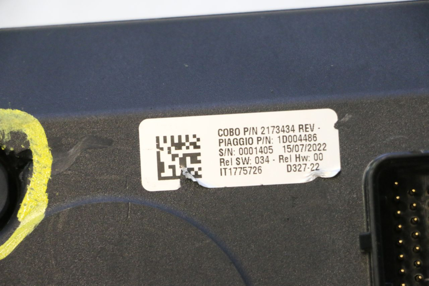 photo de CONTACHILOMETRI PIAGGIO MP3 HPE 530 (2022 - 2026) - Vista d'insieme del prodotto