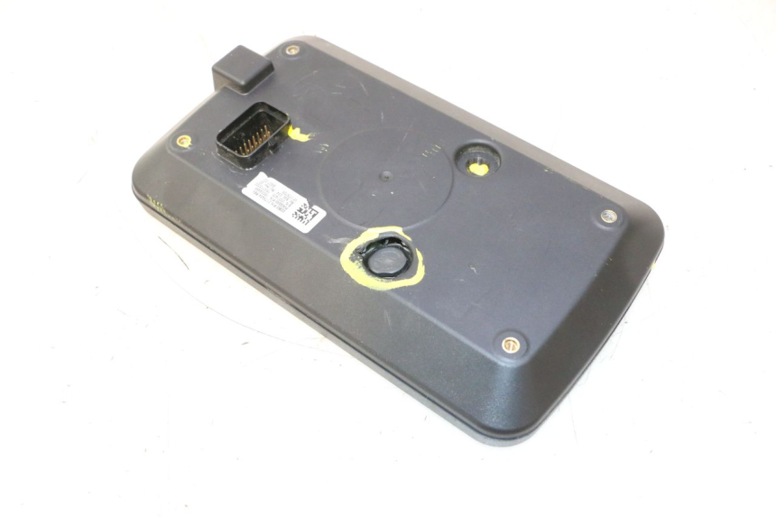 photo de CONTACHILOMETRI PIAGGIO MP3 HPE 530 (2022 - 2026) - Ricambio usato controllato