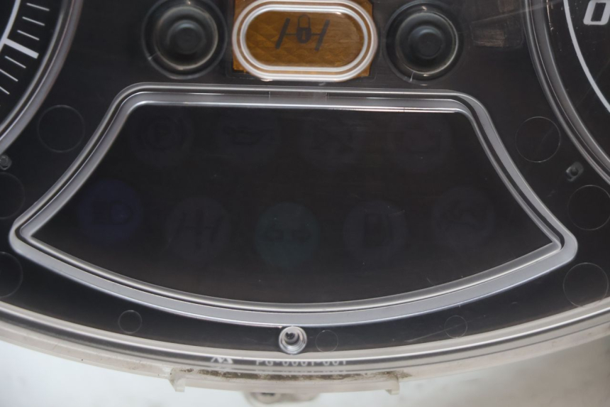 photo de CONTACHILOMETRI PIAGGIO MP3 LT 300 (2010 - 2016) - Altra angolazione