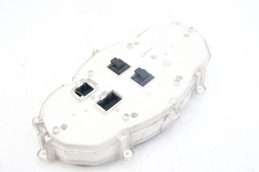 photo de CONTACHILOMETRI PIAGGIO MP3 125 (2006 - 2014) - Dettagli dei punti di fissaggio