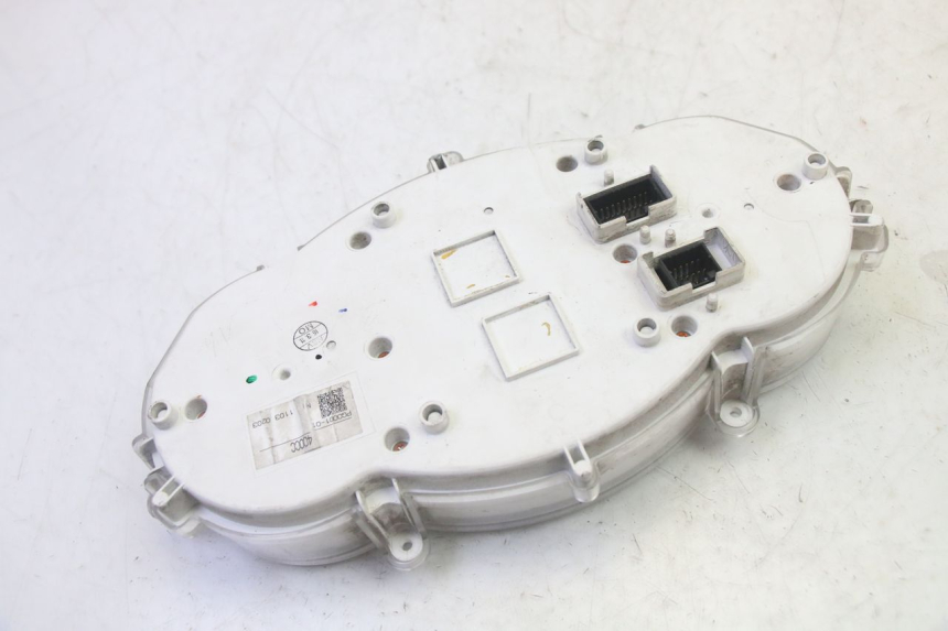 photo de CONTACHILOMETRI PIAGGIO MP3 500 (2011 - 2015) - Altra vista dell'articolo