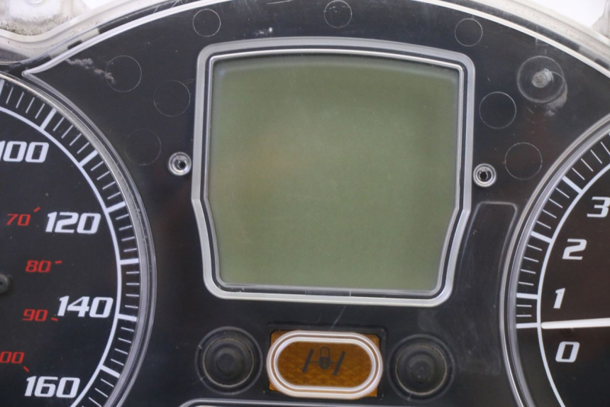 photo de CONTACHILOMETRI PIAGGIO MP3 125 (2006 - 2014) - Zoom sullo stato d'uso