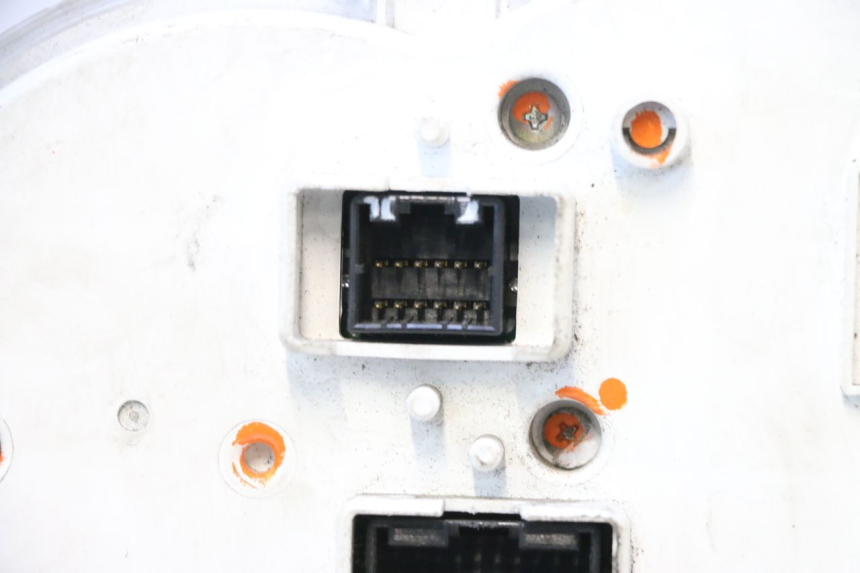 photo de CONTACHILOMETRI PIAGGIO MP3 RL 250 (2006 - 2010) - Ricambio usato controllato