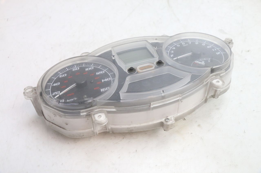 photo de CONTACHILOMETRI PIAGGIO MP3 125 (2006 - 2014) - Dettagli dei punti di fissaggio