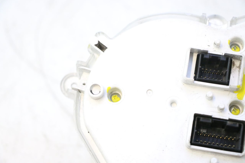 photo de CONTACHILOMETRI PIAGGIO MP3 500 (2011 - 2015) - Altra vista dell'articolo