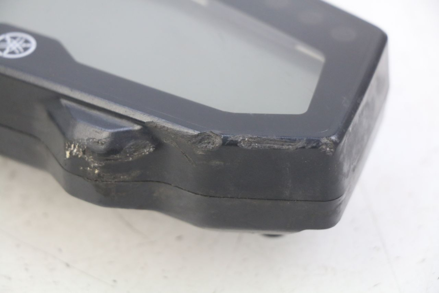 photo de CONTACHILOMETRI YAMAHA MT-07 MT07 700 (2018 - 2020) - Stato della superficie e materiale