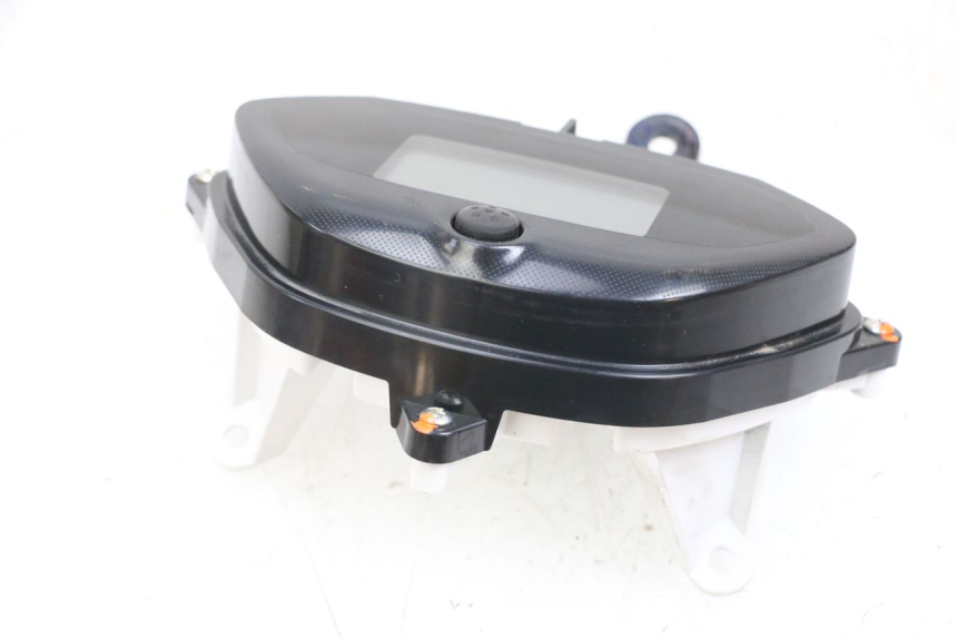 photo de CONTACHILOMETRI YAMAHA NEO'S CORE 1 (2022 - 2026) - Zoom sullo stato d'uso