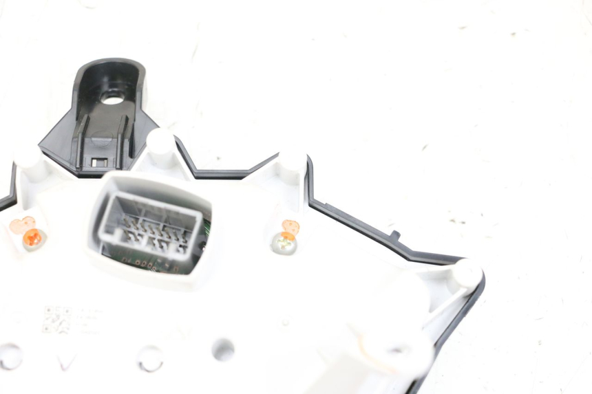 photo de CONTACHILOMETRI YAMAHA NEO'S CORE 1 (2022 - 2026) - Vista d'insieme del prodotto