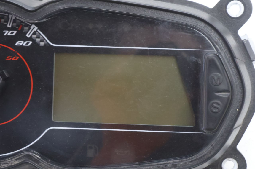 photo de CONTATORE PIAGGIO NEW TYPHOON 50 (2018 - 2021) - Zoom sullo stato d'uso