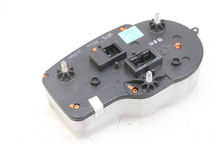 photo de CONTACHILOMETRI GILERA NEXUS 125 (2009 - 2013) - Dettagli dei punti di fissaggio