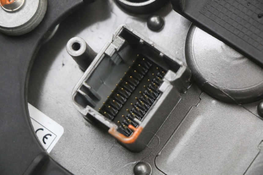 photo de CONTACHILOMETRI MOTO GUZZI NORGE 8V GT 1200 (2011 - 2016) - Caratteristiche distintive