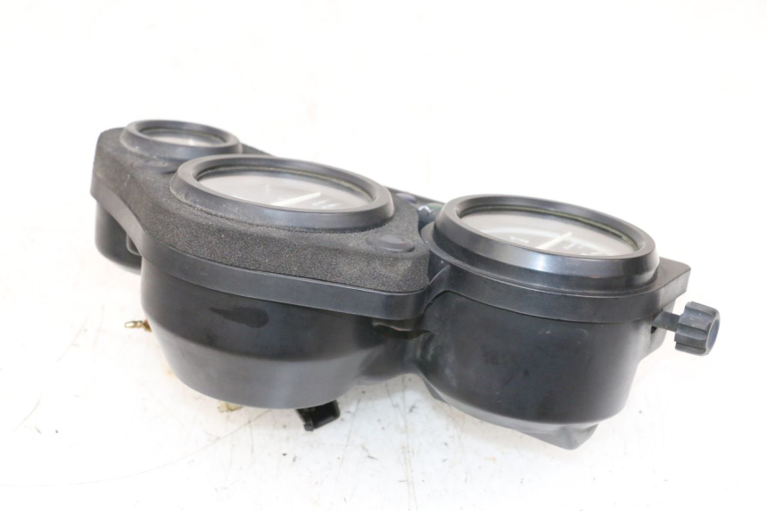 photo de CONTACHILOMETRI HONDA NSR R 125 (1994 - 2003) - Primo piano ad alta risoluzione