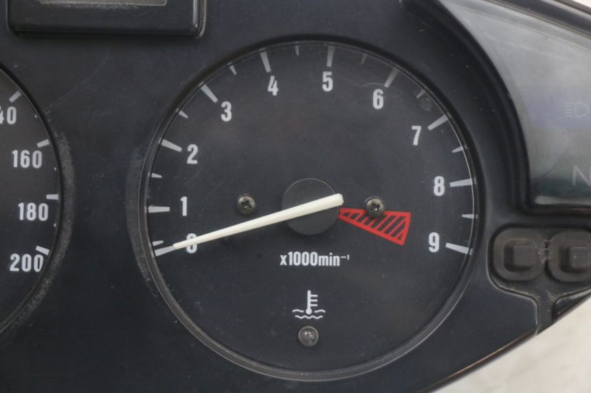 photo de CONTACHILOMETRI HONDA NTV DEAUVILLE 650 (1998 - 2001) - Altra angolazione