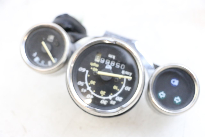 photo de CONTACHILOMETRI JM MOTORS OLDIES 4T 50 (2010 - 2020) - Altra angolazione