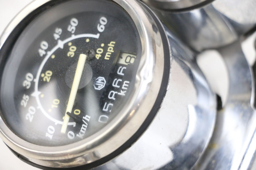 photo de CONTACHILOMETRI JM MOTORS OLDIES 4T 50 (2010 - 2020) - Primo piano tecnico