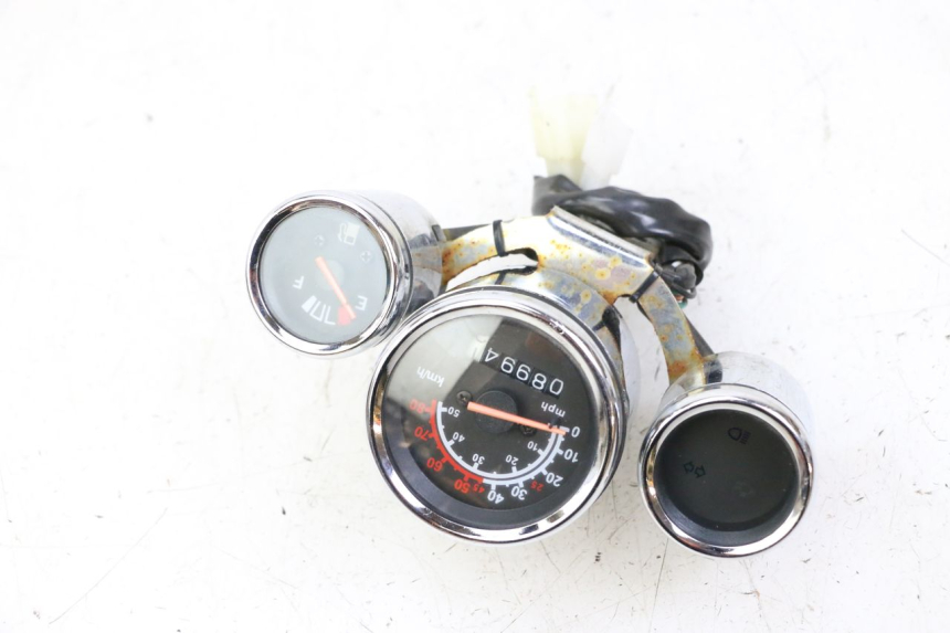 photo de CONTACHILOMETRI JM MOTORS OLDIES GT 4T 50 (2018 - 2025) - Altra angolazione