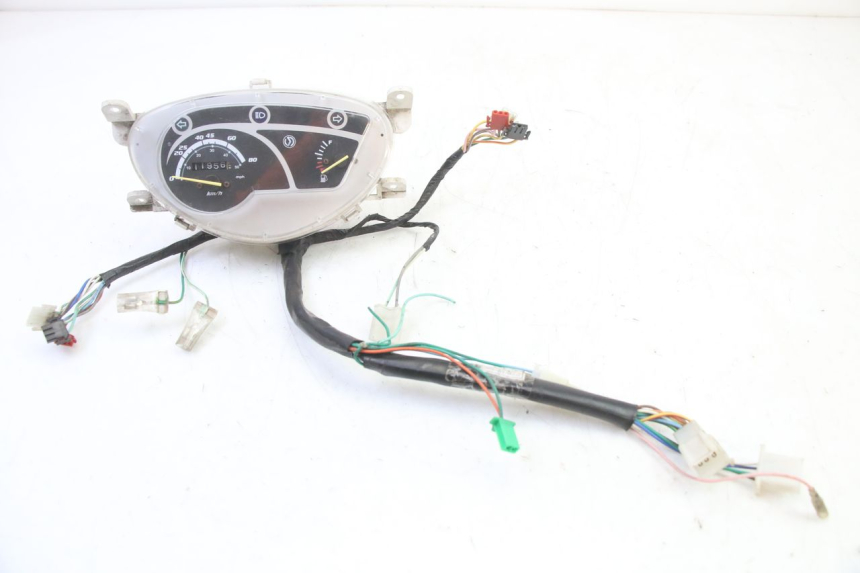 photo de CONTACHILOMETRI SYM ORBIT 2 4T 50 (2008 - 2017) - Altra angolazione