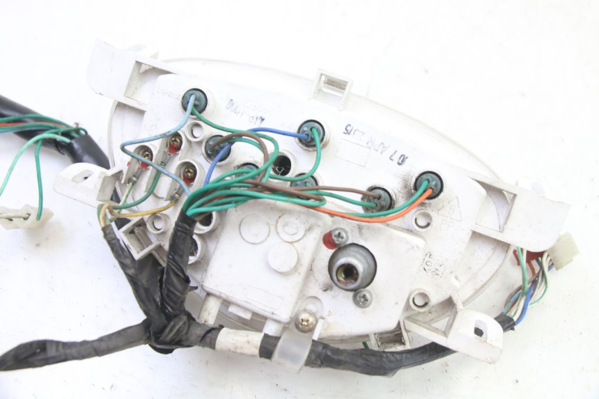 photo de CONTACHILOMETRI SYM ORBIT 2 4T 50 (2008 - 2017) - Dettagli dei punti di fissaggio