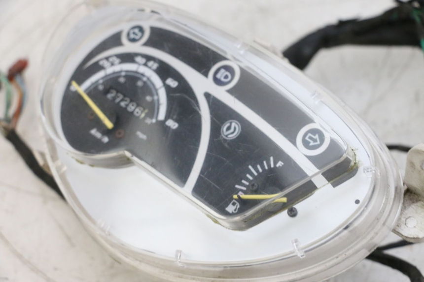 photo de CONTACHILOMETRI SYM ORBIT 2 4T 50 (2008 - 2017) - Zoom sullo stato d'uso