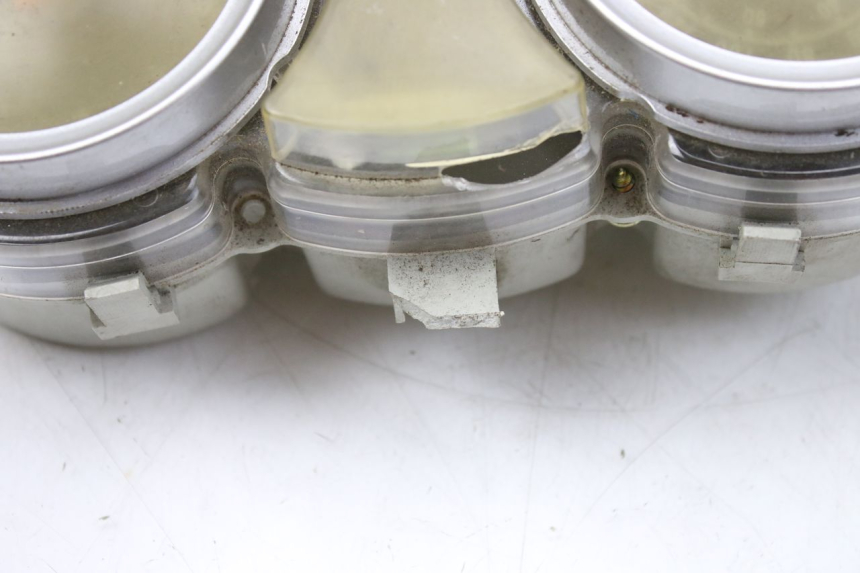 photo de CONTACHILOMETRI KEEWAY OUTLOOK 125 (2007 - 2013) - Primo piano tecnico