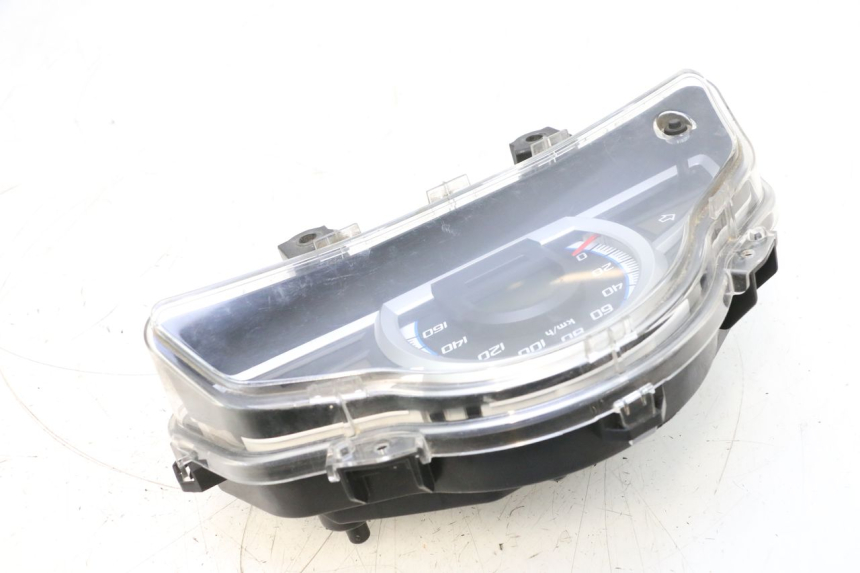 photo de Contachilometri HONDA PCX (JF57/JF64) 125 (2014 - 2018) - Primo piano ad alta risoluzione