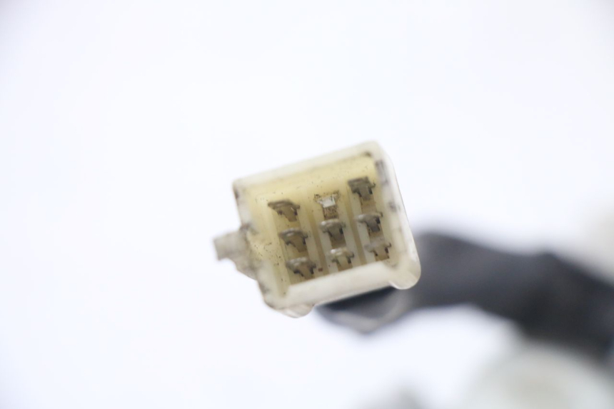 photo de CONTACHILOMETRI PEUGEOT STREETZONE I 2T 50 (2018 - 2020) - Stato della superficie e materiale