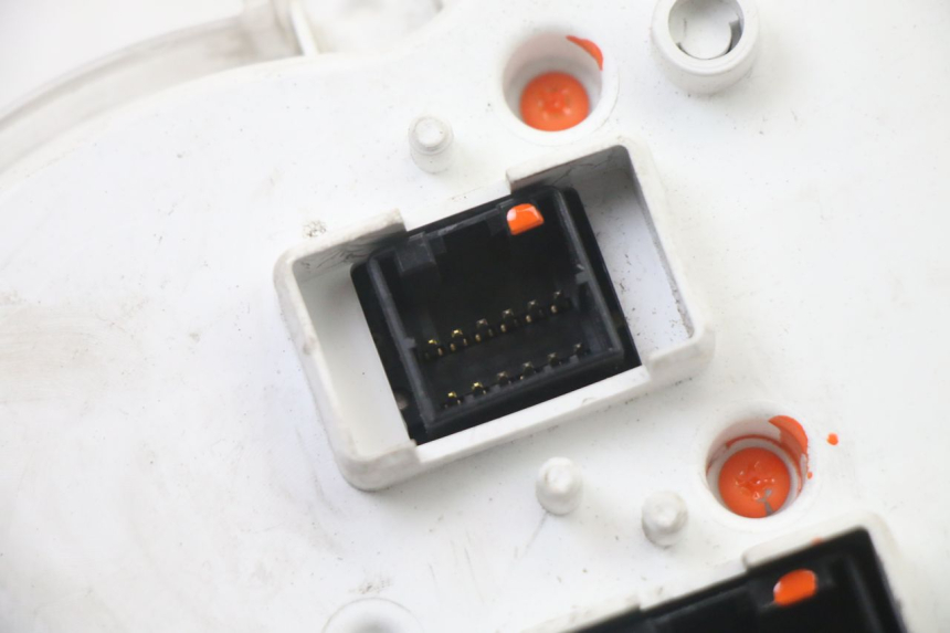 photo de CONTACHILOMETRI PIAGGIO MP3 LT 400 (2007 - 2012) - Marcature e riferimenti originali