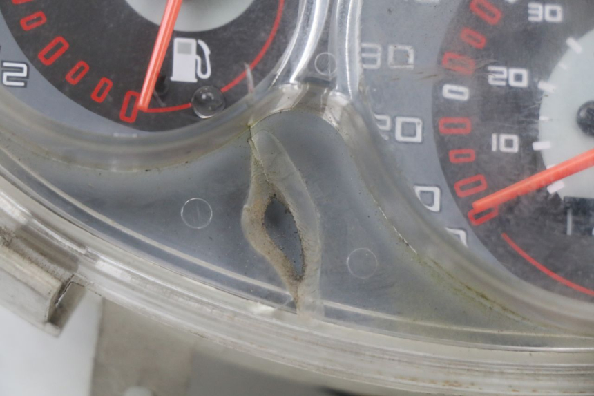 photo de CONTACHILOMETRI PIAGGIO NEW TYPHOON 50 (2010 - 2017) - Altra angolazione