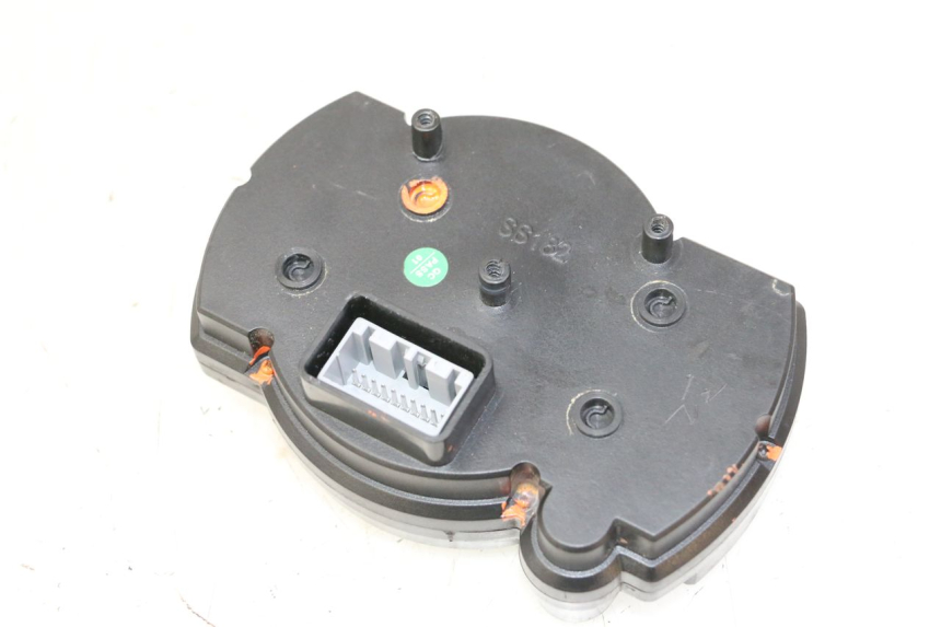 photo de CONTACHILOMETRI MAG POWER R-STREET 50 (2016 - 2025) - Altra angolazione