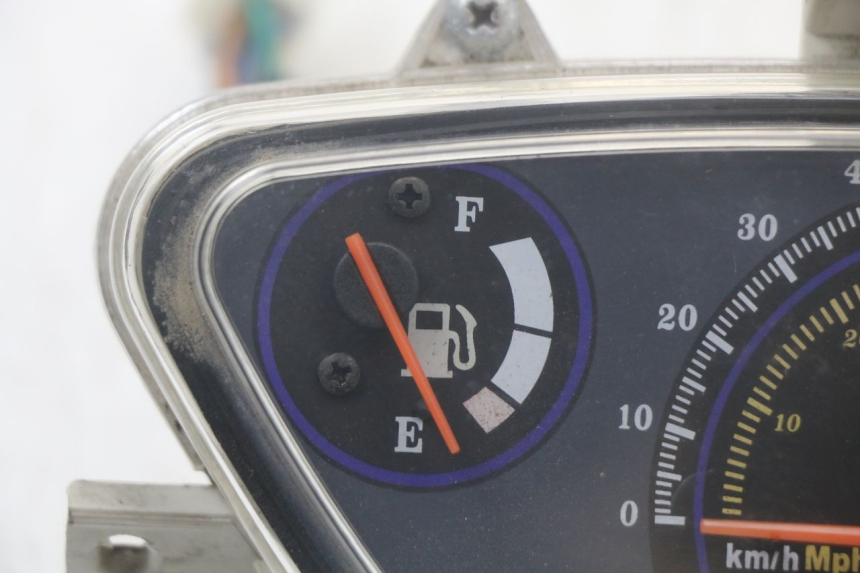 photo de CONTACHILOMETRI TNT MOTOR ROMA 10' 4T 50 (2007 - 2018) - Dettaglio del componente