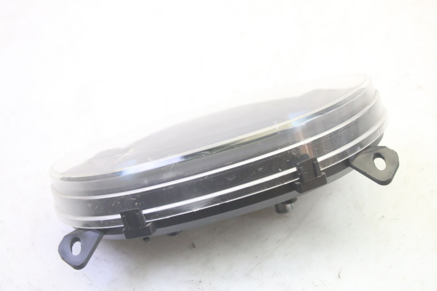 photo de CONTACHILOMETRI JM MOTORS SANTANA EVO 50 (2024 - 2026) - Primo piano tecnico