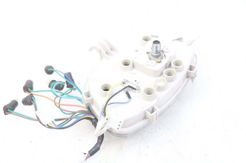 photo de CONTACHILOMETRI JM MOTORS SANTANA 50 (2014 - 2023) - Primo piano tecnico