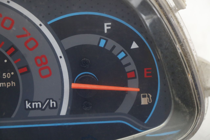 photo de CONTACHILOMETRI JM MOTORS SANTANA 50 (2014 - 2023) - Zoom sullo stato d'uso