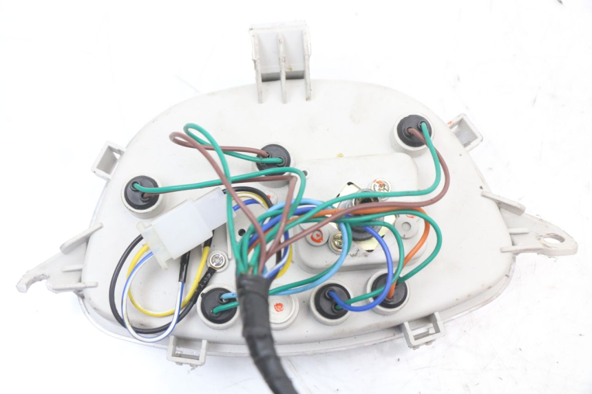 photo de CONTACHILOMETRI JM MOTORS SANTANA 50 (2014 - 2023) - Primo piano tecnico