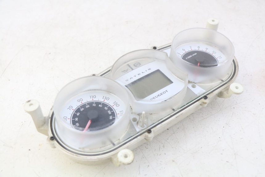 photo de CONTATORE PEUGEOT SATELIS COMPRESSOR K15 125 (2006 - 2009) - Altra angolazione