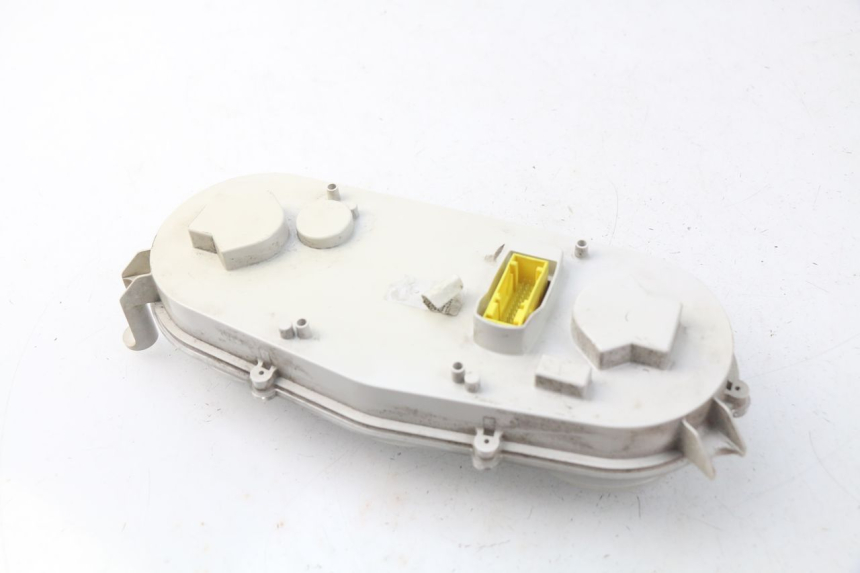 photo de Contachilometri PEUGEOT SATELIS 300 (2012 - 2015) - Primo piano tecnico