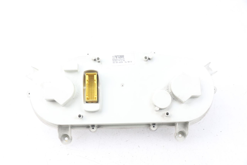 photo de CONTACHILOMETRI PEUGEOT SATELIS 125 (2006 - 2009) - Altra vista dell'articolo