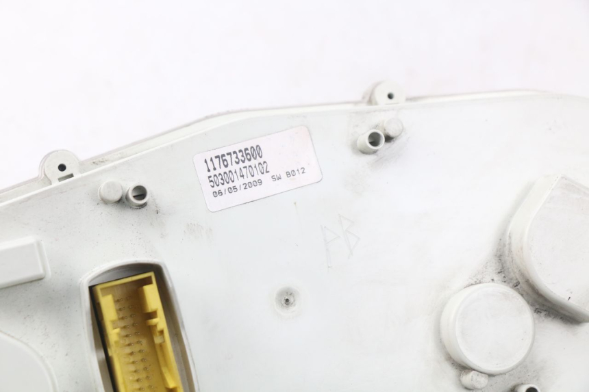 photo de CONTACHILOMETRI PEUGEOT SATELIS 125 (2006 - 2009) - Zoom sullo stato d'uso