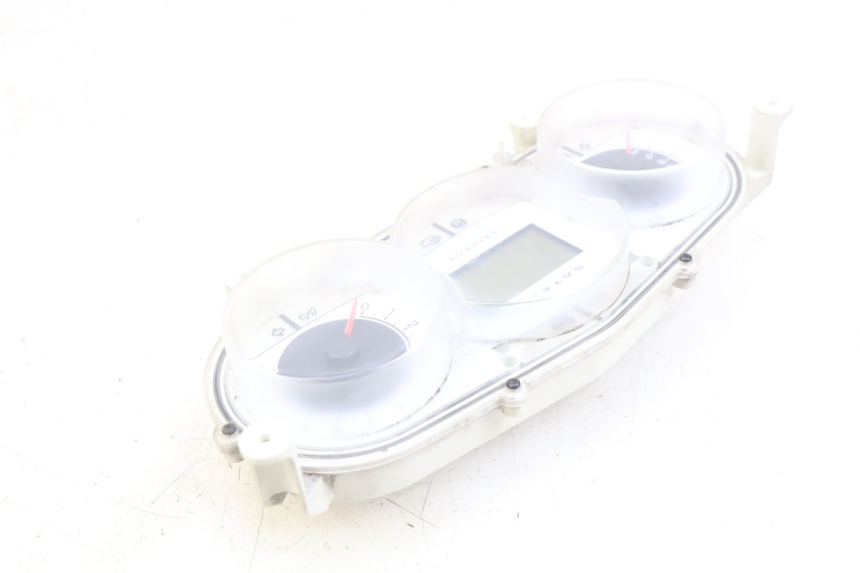 photo de CONTATORE PEUGEOT SATELIS 125 (2010 - 2012) - Dettaglio del componente