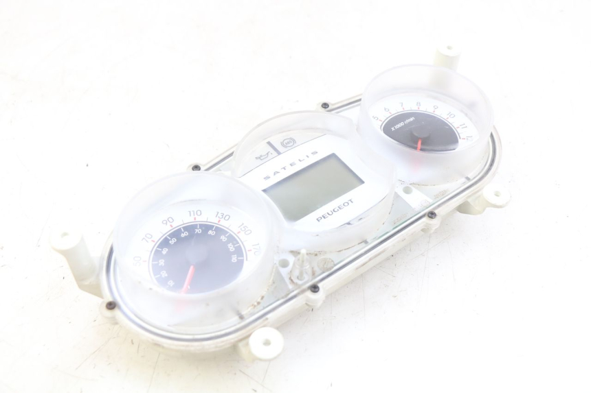 photo de CONTATORE PEUGEOT SATELIS 125 (2010 - 2012) - Altra angolazione