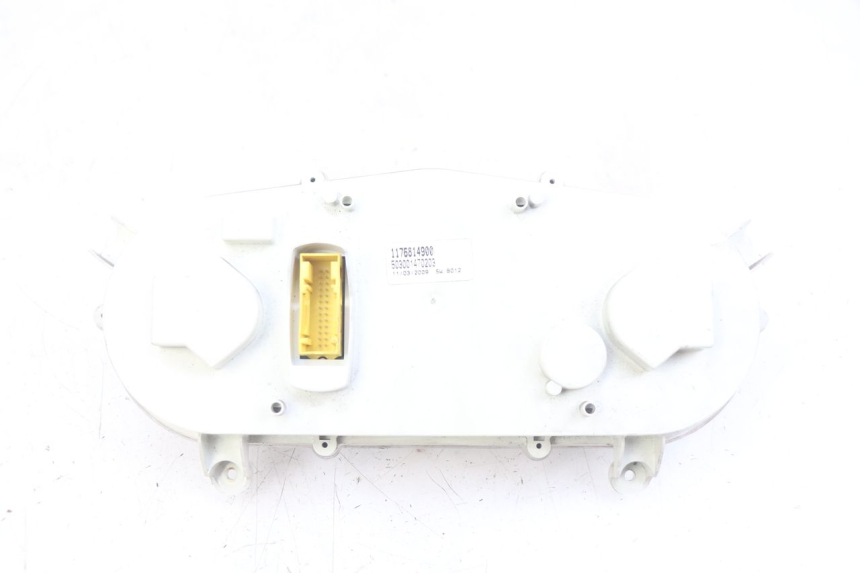 photo de CONTATORE PEUGEOT SATELIS 125 (2010 - 2012) - Stato della superficie e materiale