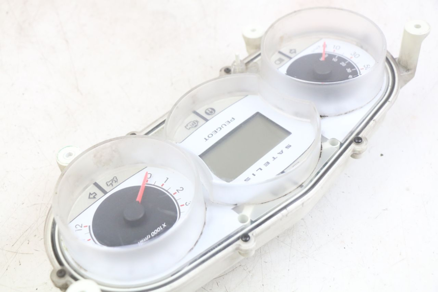 photo de CONTACHILOMETRI PEUGEOT SATELIS 125 (2006 - 2009) - Dettaglio del componente