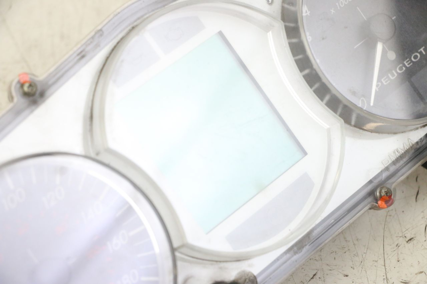 photo de contachilometri PEUGEOT SATELIS 125 (2013 - 2018) - Altra vista dell'articolo