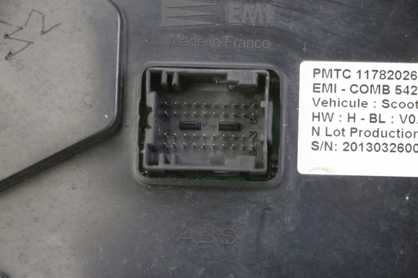 photo de contachilometri PEUGEOT SATELIS 125 (2013 - 2018) - Vista d'insieme del prodotto