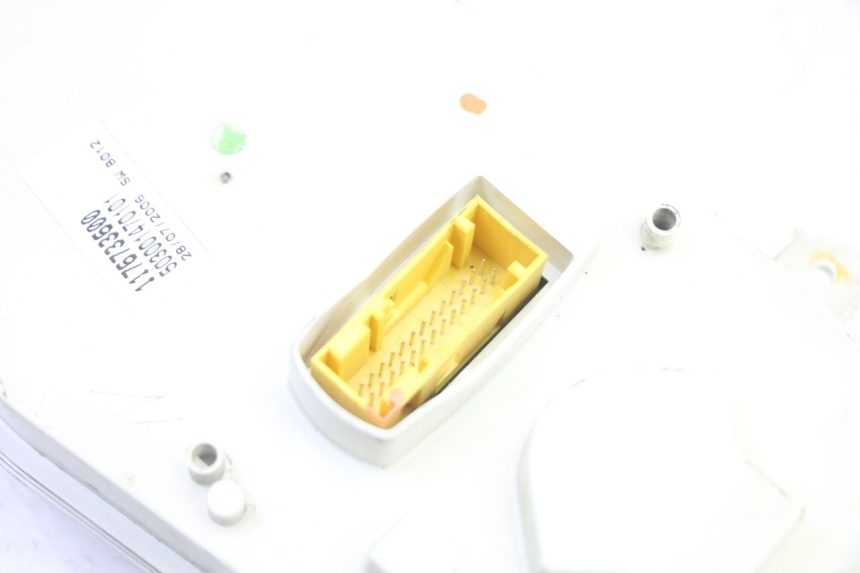 photo de CONTACHILOMETRI PEUGEOT SATELIS 250 (2006 - 2012) - Altra vista dell'articolo