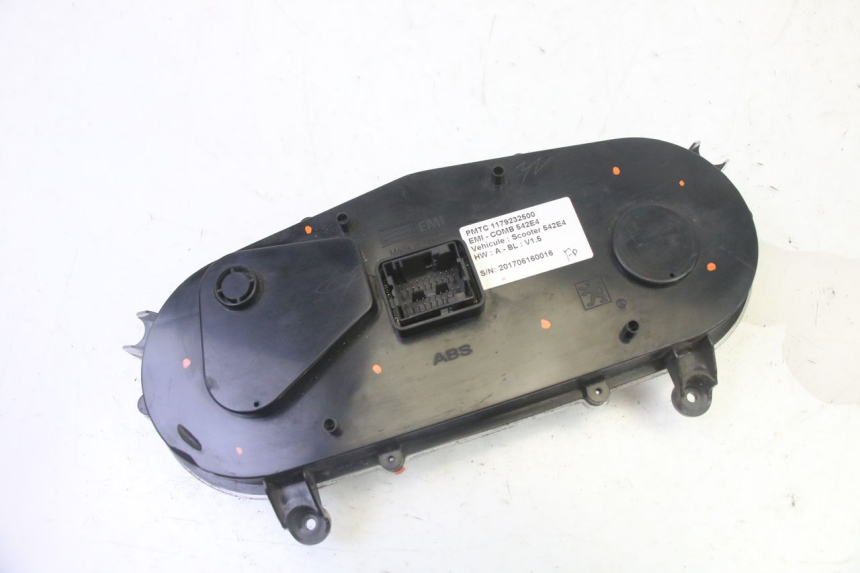 photo de contachilometri PEUGEOT SATELIS 125 (2013 - 2018) - Ricambio usato controllato