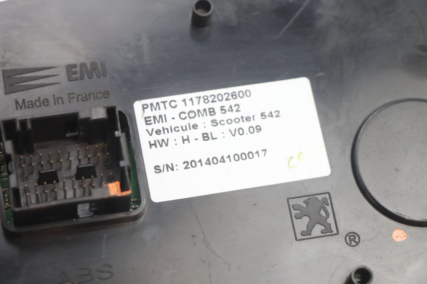 photo de contachilometri PEUGEOT SATELIS 125 (2013 - 2018) - Altra vista dell'articolo