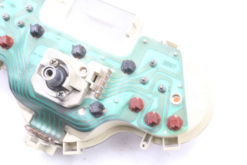 photo de CONTACHILOMETRI APRILIA SCARABEO GT 125 (1999 - 2007) - Altra vista dell'articolo